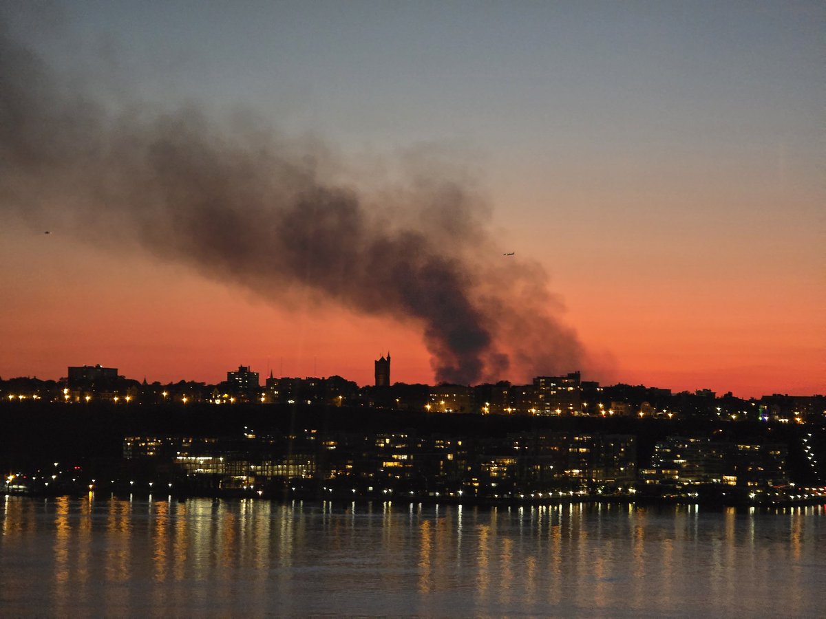There was a 10-alarm warehouse fire in Belleville, NJ, visible from Manhattan